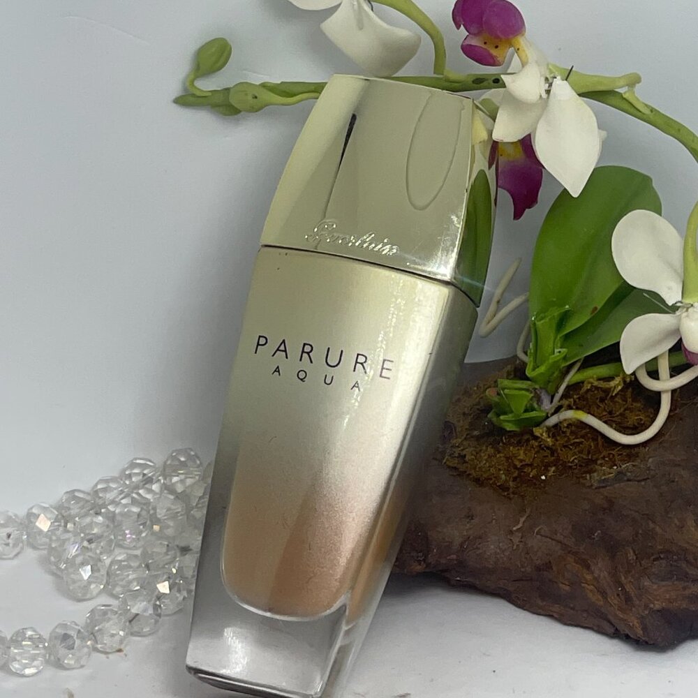 Guerlain Parure Aqua Radiant Feel Good Fluid Foundation SPF 20 - 24 Dore Moyen